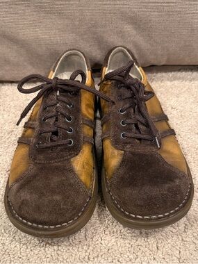 Dr Martens Casual Suede and Leather Lace-Up Shoes in Brown and Tan